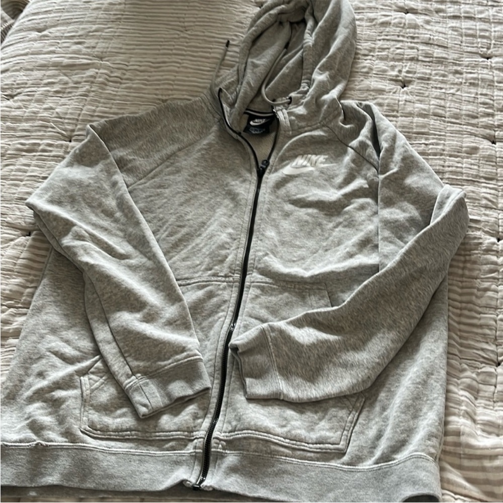 Nike sweatshirt size L